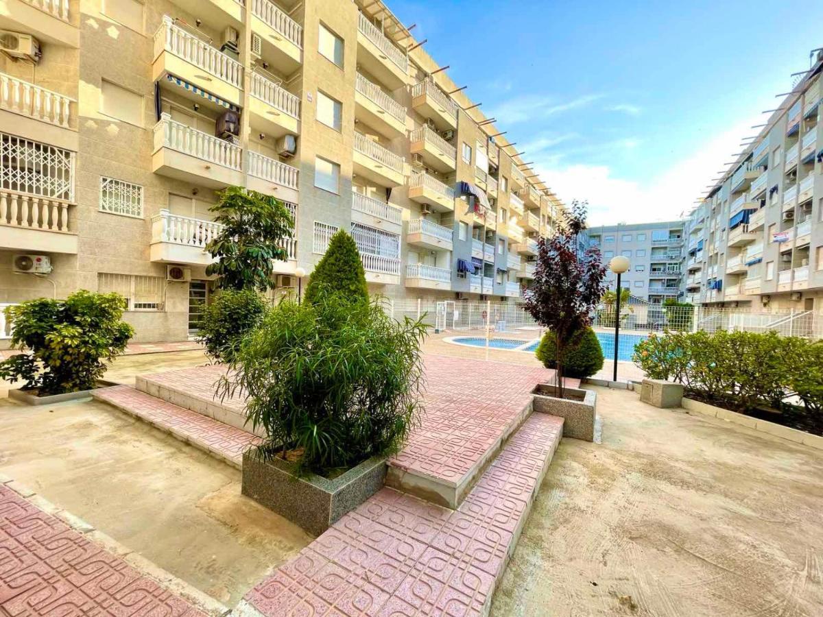 Torrevieja Comfortable Apartment 外观 照片