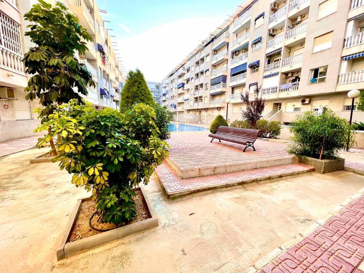 Torrevieja Comfortable Apartment 外观 照片